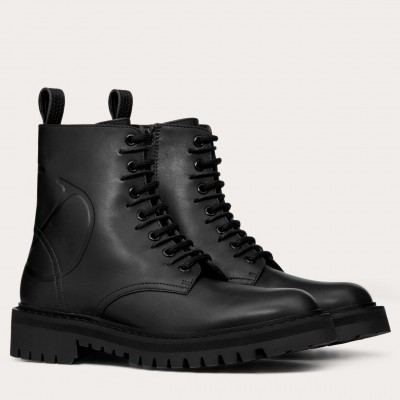 Valentino Garavani Black VLOGO Combat Boot 35 mm TDSS14102