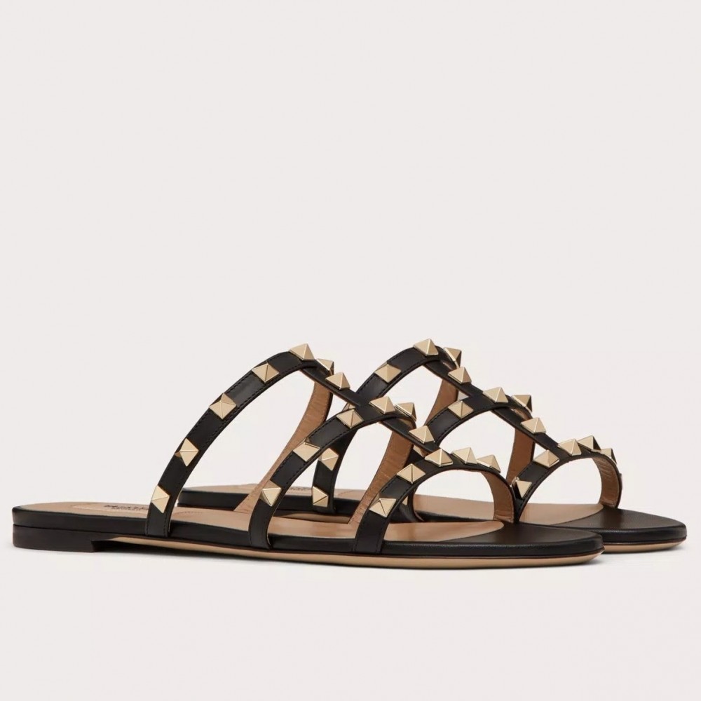 Valentino Garavani Rockstud Flat Sandals In Black Calfskin TDSS14131