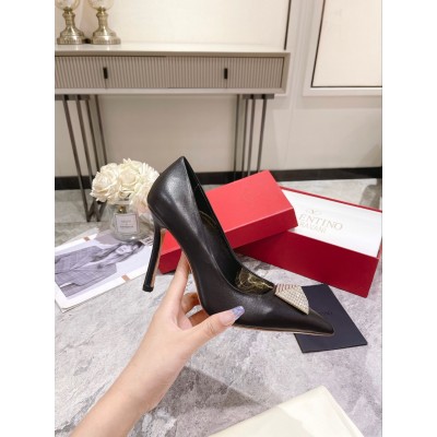 Valentino One Stud Pumps 100mm in Black Nappa Leather with Crystal TDSS14157