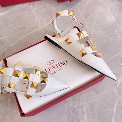 Valentino Roman Stud Ballet Flats In White Calfskin TDSS14266