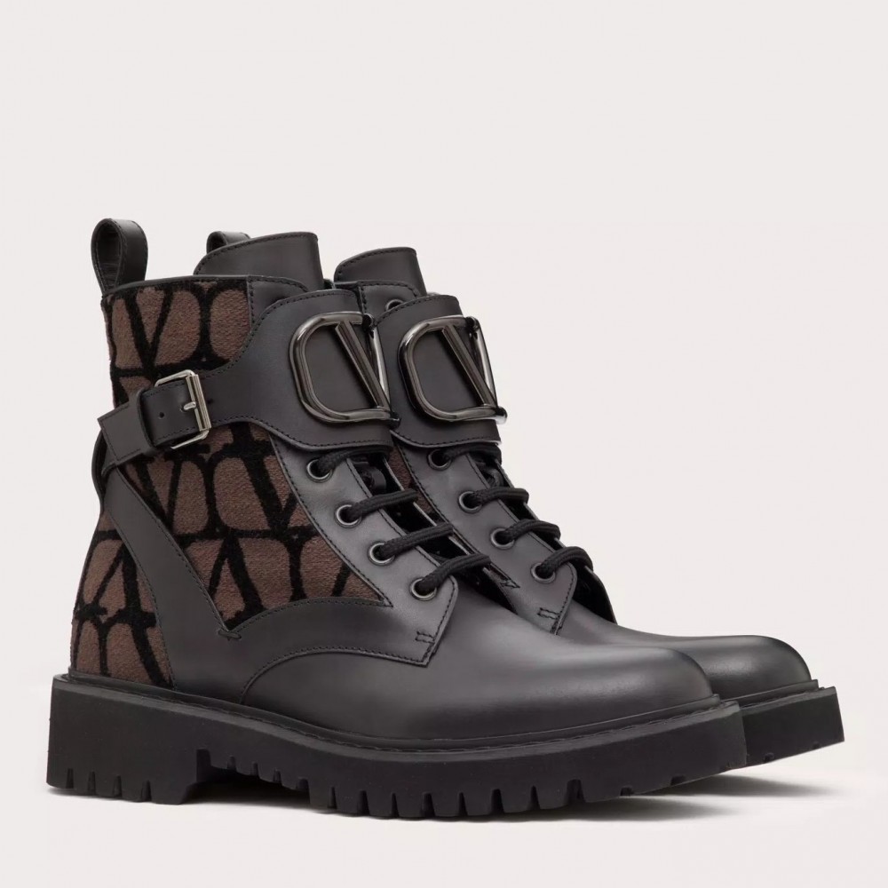 Valentino Vlogo Signature Combat Boots in Noir Toile Iconographe TDSS14360