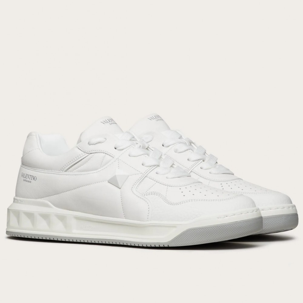 Valentino One Stud Low-top Sneakers In White Calfskin TDSS14402