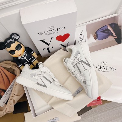 Valentino VL7N Sneakers with Grey VLTN Logo TDSS14417